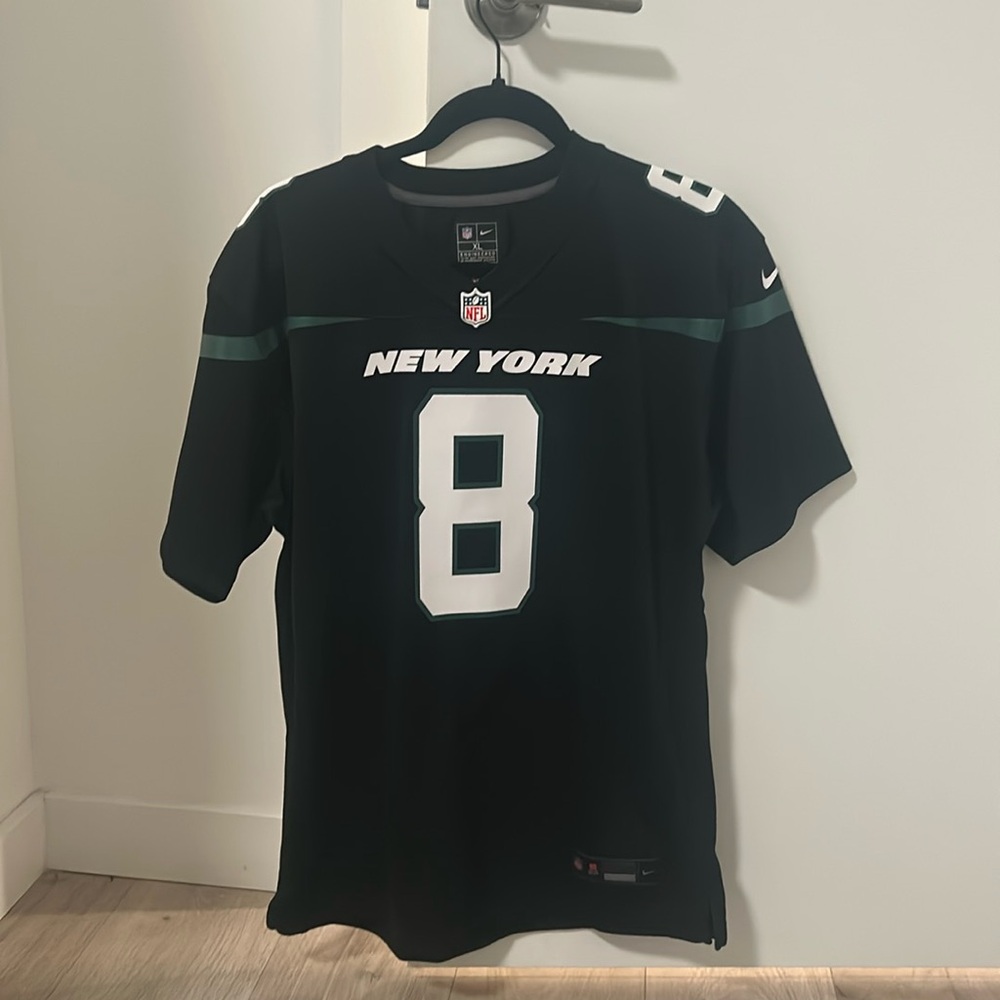 Like new Nike Jets jersey